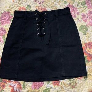 Black forever 21 skirt